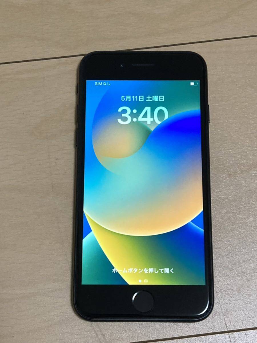 Apple iPhoneSE 第二世代 SIMロックなし ブラック②_画像1