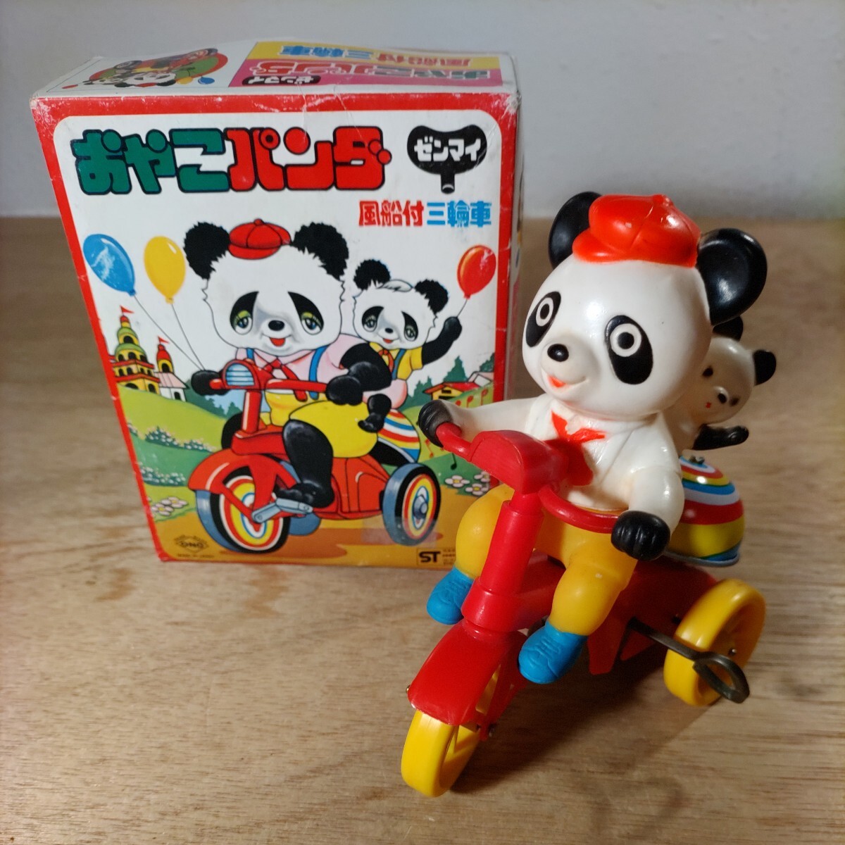 Yahoo!オークション - おやこパンダ ゼンマイ 風船付 三輪車 ONO Yahoo!オークション - おやこパンダ ゼンマイ 風船付 三輪車 ONO