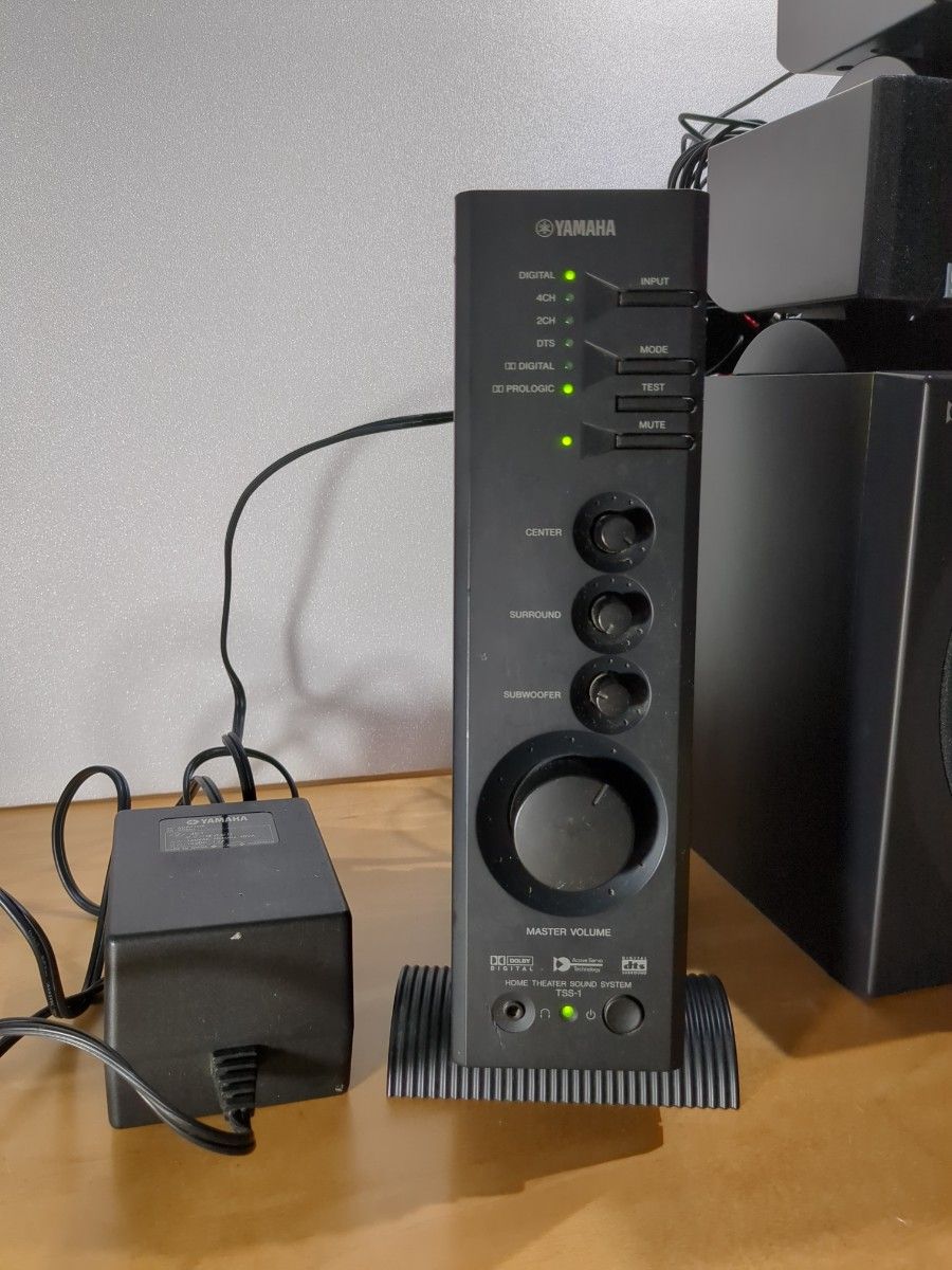 YAMAHA TSS-1 ホームシアターサウンドシステム 生産完了品(7台1 YAMAHA TSS-1 ホームシアターサウンドシステム 生産完了品(7台1