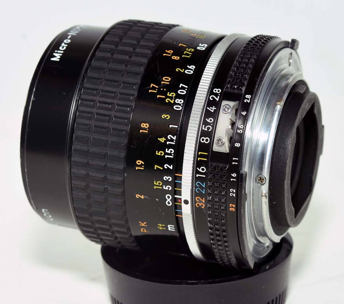 Ai -S Micro Nikkor 55mm F2.8S マニアルフォーカス 一眼レフカメラ用交換レンズ 明るい接写レンズ デジカメ使用でフルサイズの高級レンズの画像6