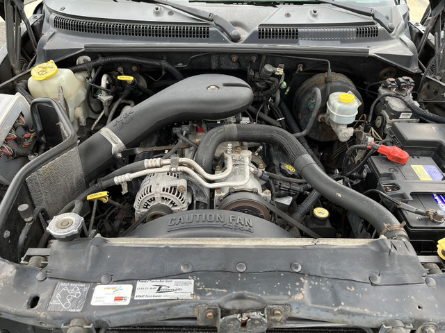 【大特価】ダッジ デュランゴ SLT V8 4WD ヒッチメンバー 社外アルミ 1ナンバー登録 アメ車 マッスルカー リフトアップ_画像の続きは「車両情報」からチェック