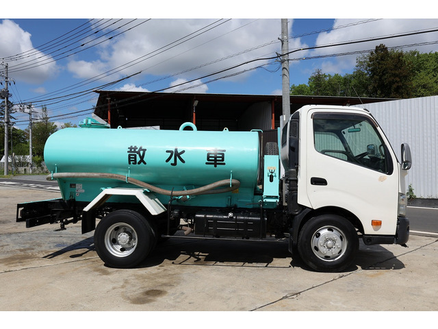 【諸費用コミ】:栃木県発! 日野 デュトロ 散水車_画像の続きは「車両情報」からチェック