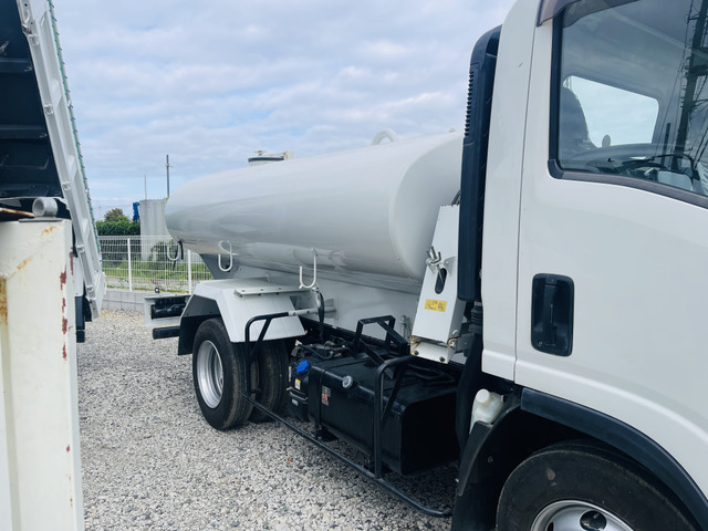 令和2年 いすゞ エルフ タンクローリー車 散水車ヤンマー水ポンプエンジン4000L_画像の続きは「車両情報」からチェック