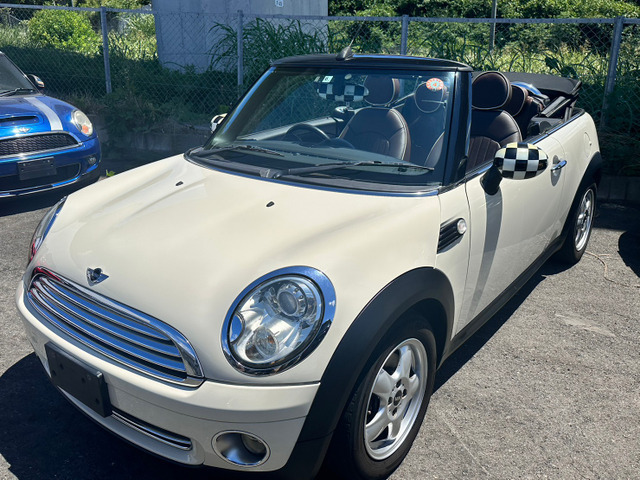 【諸費用コミ】:【MINI専門店】2010年 BMW MINI ミニコンバーチブル クーパー【大阪 中古車 関西発】 車検整備付き_画像の続きは「車両情報」からチェック