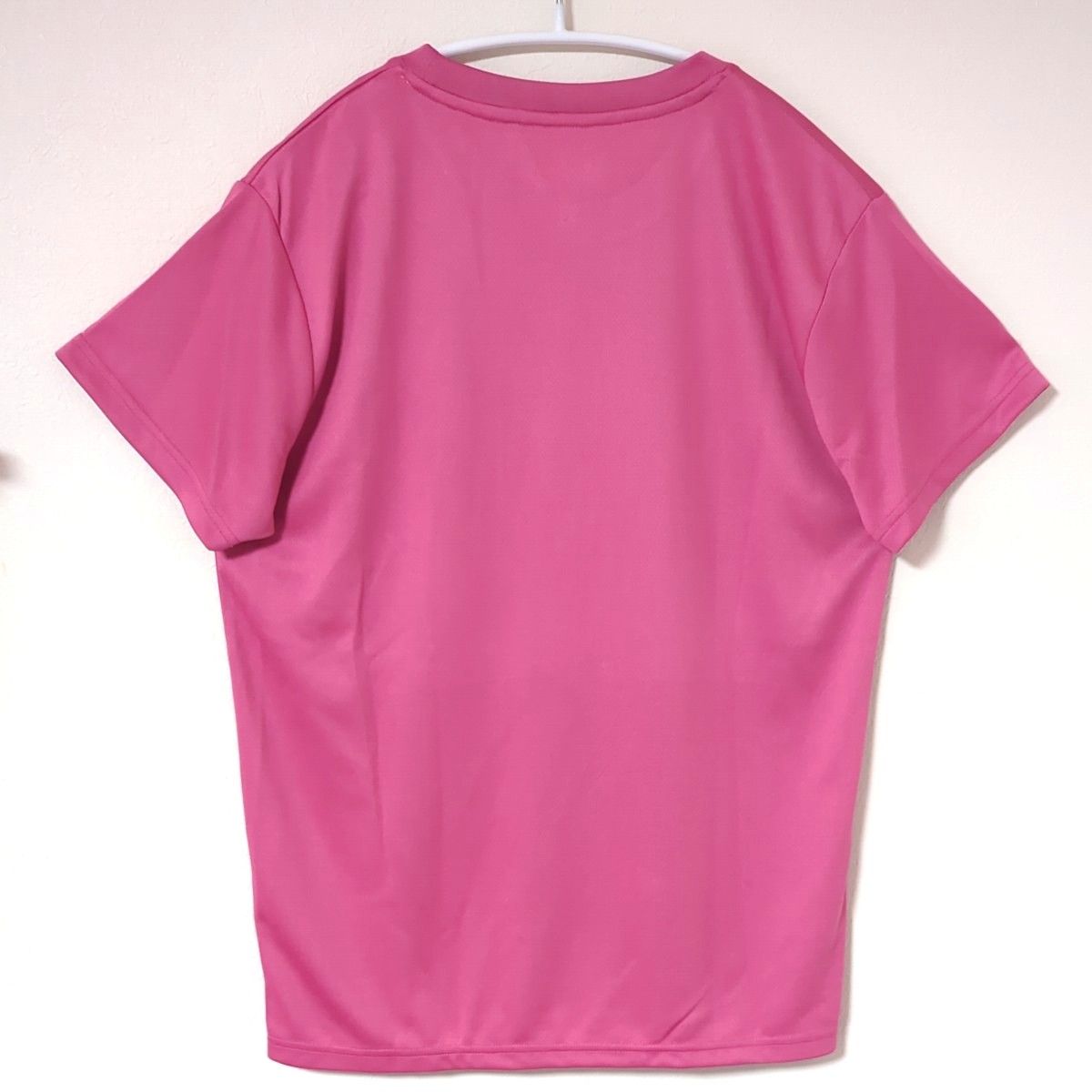 【新品】タグつき　ミニーマウス　メッシュ半袖Tシャツ　サイズL　ピンク　スポーツウェア　トレーニング　吸水速乾　UVカット　通気性