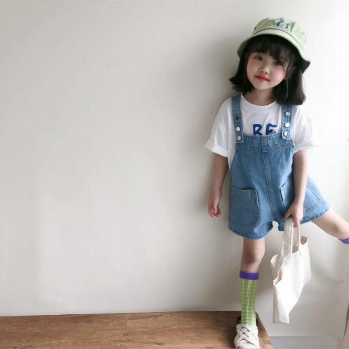 キッズオーバーオール（100サイズ）ショートパンツジーンズズボン子供服かわいい子供服 デニム