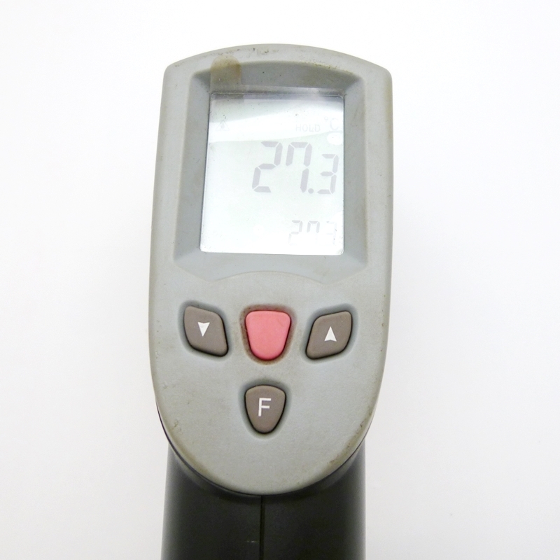 A24-1019　共立 KYORITSU　放射温度計　KEW5515　レーザー　非接触式　ガンタイプ　デュアルディスプレイ　専用袋つき　クラス２_画像4