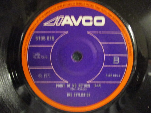 The Stylistics ： I'm Stone In Love With You 7'' / 45s (( Soul )) c/w Point Of No Return (( 落札5点で送料当方負担_画像2