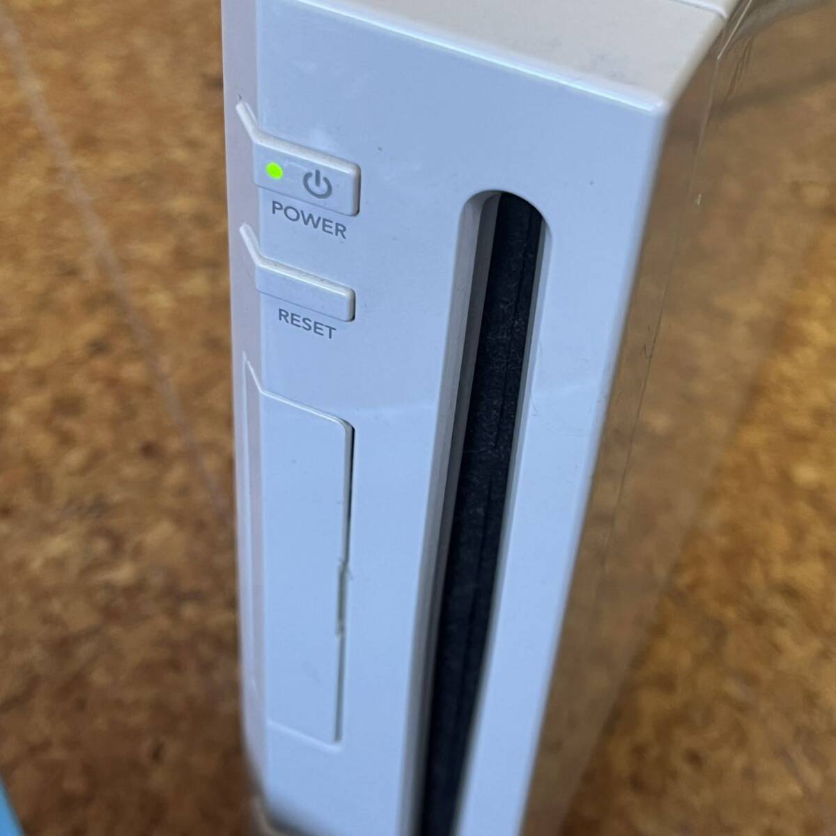 Wii 本体+別売りリモコン・ヌンチャク 中古_画像4