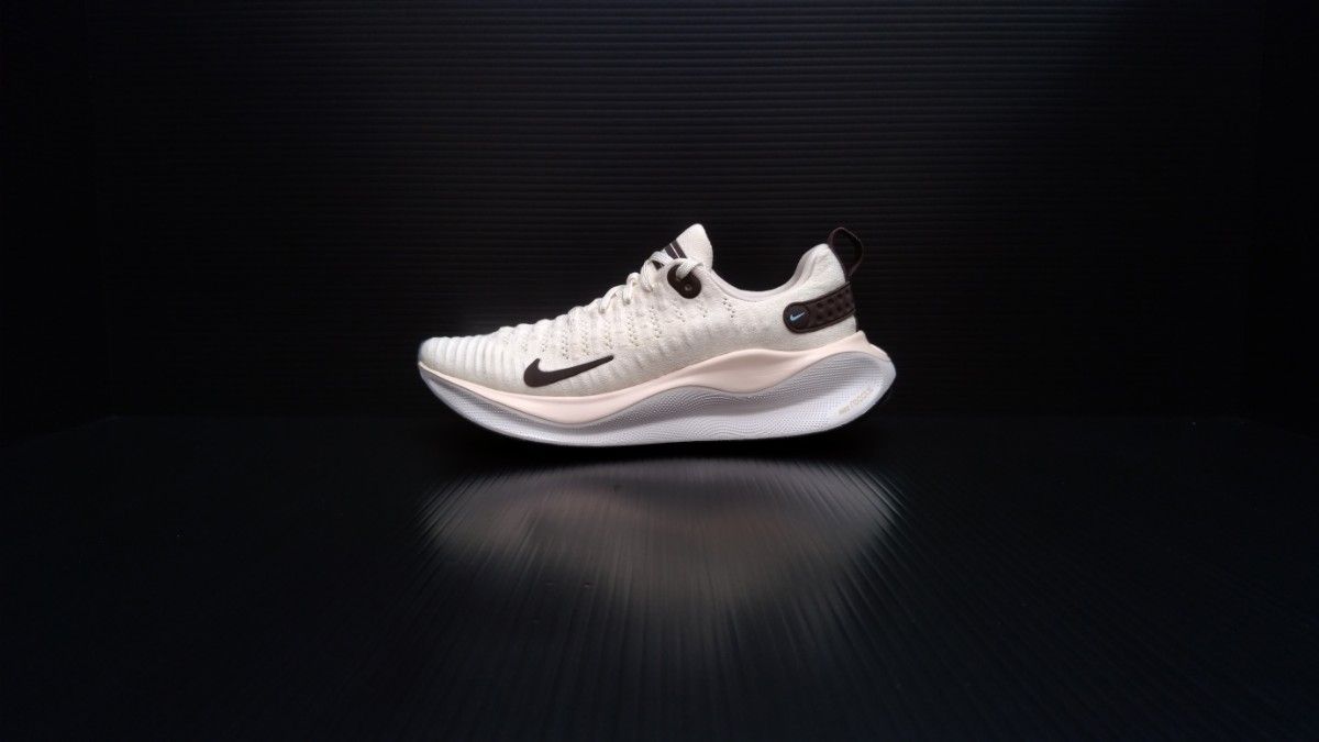 未使用品 W NIKE REACTX INFINITY RUN 4 FZ3655 113