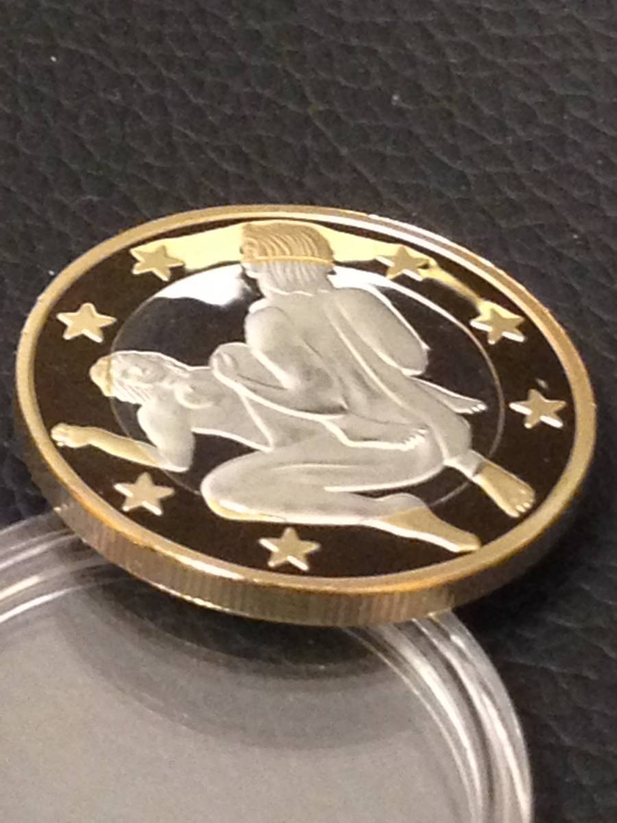 H52-20)海外丸形記念金、銀２色コイン、メダル*ドイツ体位コイン*参考品1枚　セクシー　ノーマジーン　性愛誘惑メダル_画像2