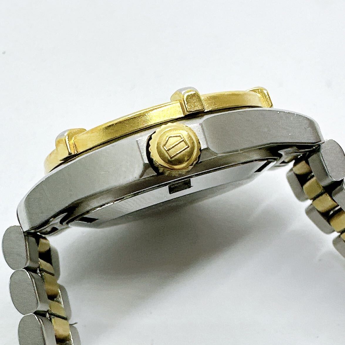 05178 TAG Heuer TAG HEUER 964.008F Professional 200m lady's wristwatch Date quartz battery type QZ combination 