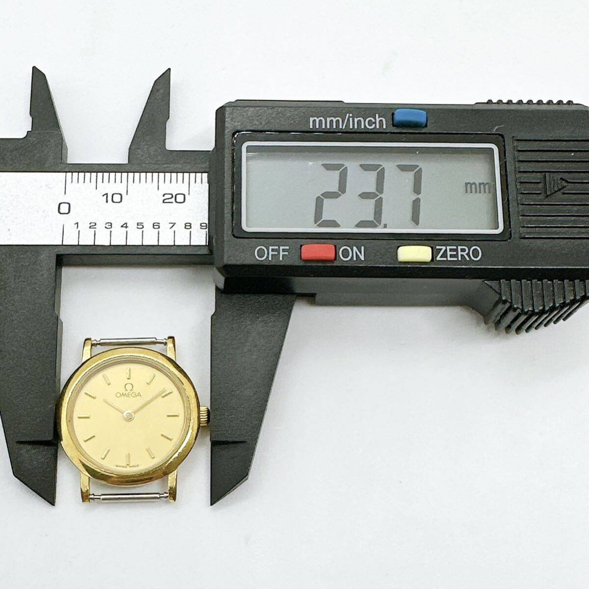 05081 オメガ OMEGA デビル DE VILLE レディース 腕時計 クォーツ 電池式 QZ ゴールドカラーの画像4