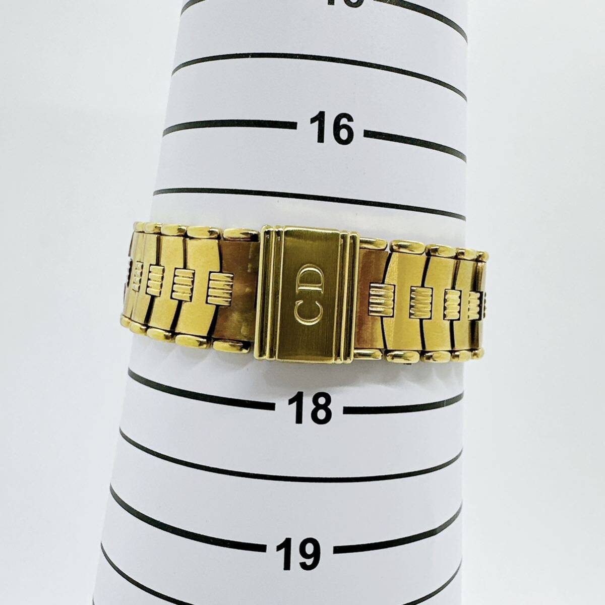 05088 ディオール Christian Dior 45.276 メンズ 腕時計 クォーツ 電池式 QZ ゴールドカラー デイトの画像8