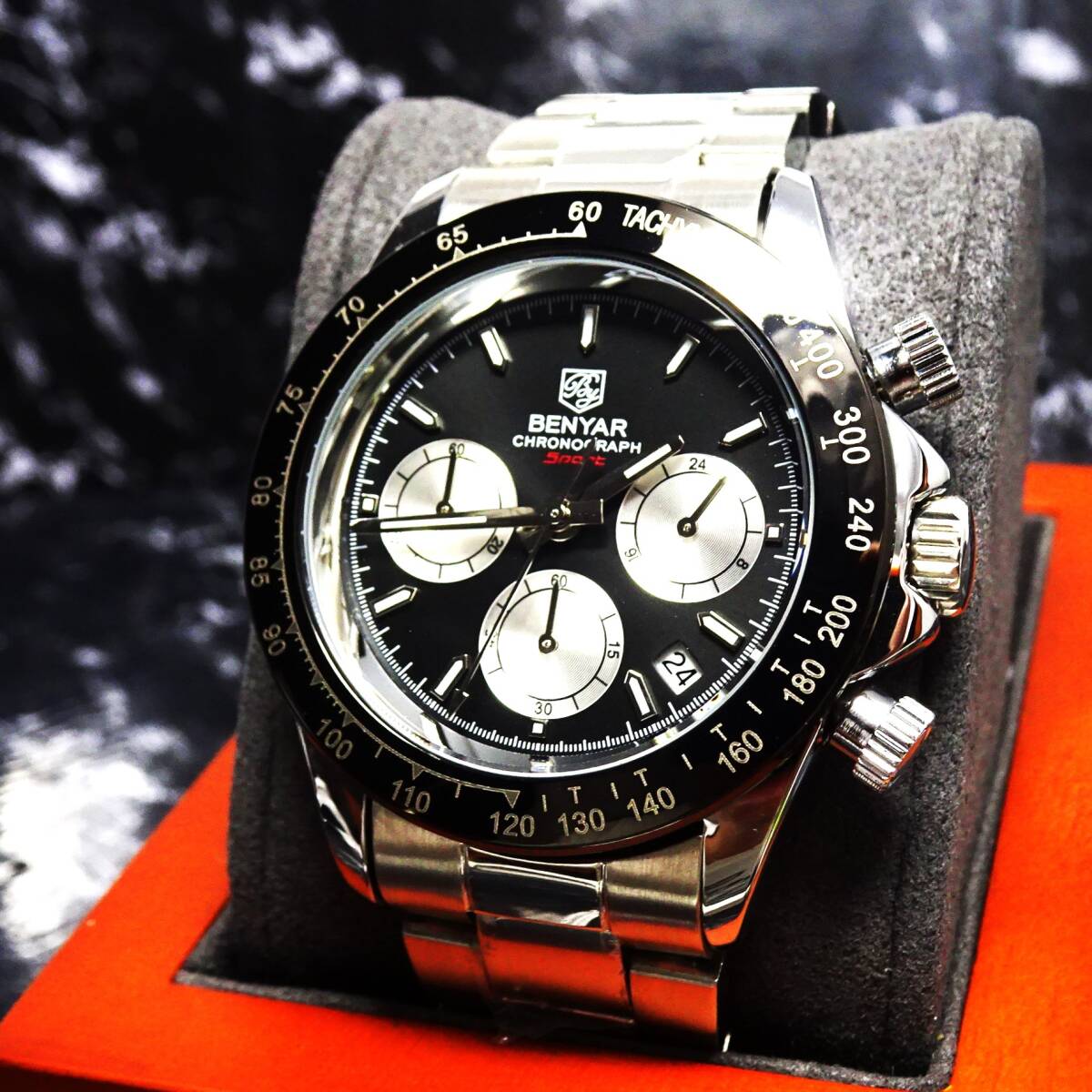 〓送料無料〓新品〓BENYARブランド・メンズ・クロノグラフ・24時間、カレンダー表示・クオーツ式腕時計・フルメタル・パンダウオッチの画像2