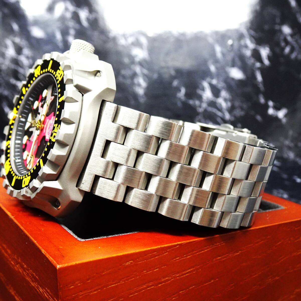 送料無料・新品・パガーニデザインPD-YN009・機械式NH35 自動巻きメカニカル腕時計・フルステンレス製ミリタリー系モデル・サファイアの画像4