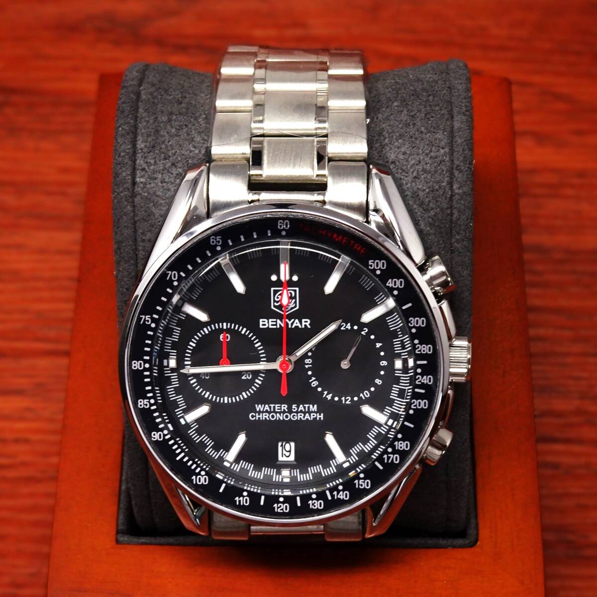 送料無料・新品・BENYARブランド・メンズ・クロノグラフ・24時間、カレンダー表示・クオーツ式腕時計・フルメタルスポーツモデル_画像4