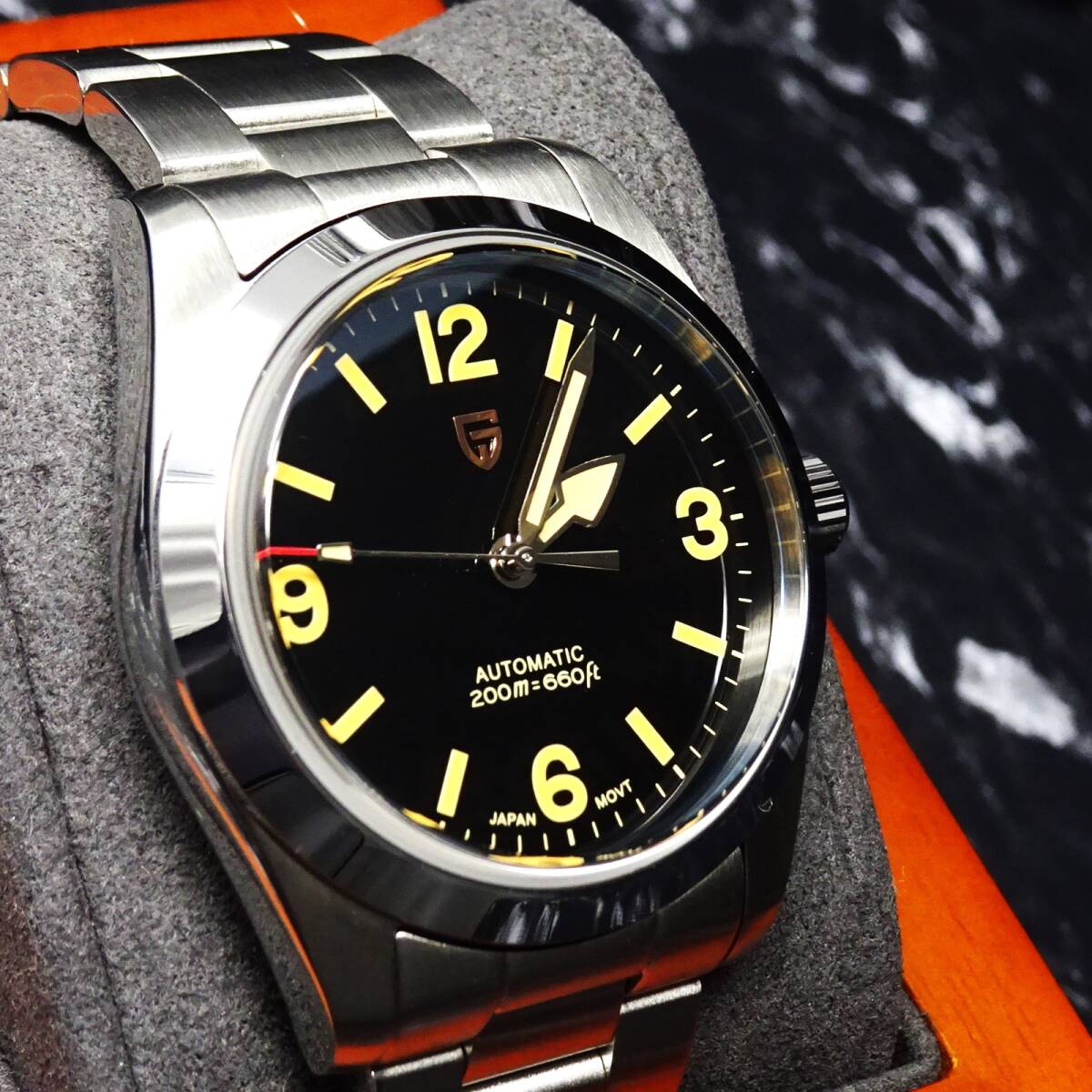 送料無料〓新品〓腕時計 メンズ パガーニデザインブランド・ PAGANI DESIGN 機械式・NH35Ａ オマージュウォッチ・フルメタルモデルD-1751の画像1