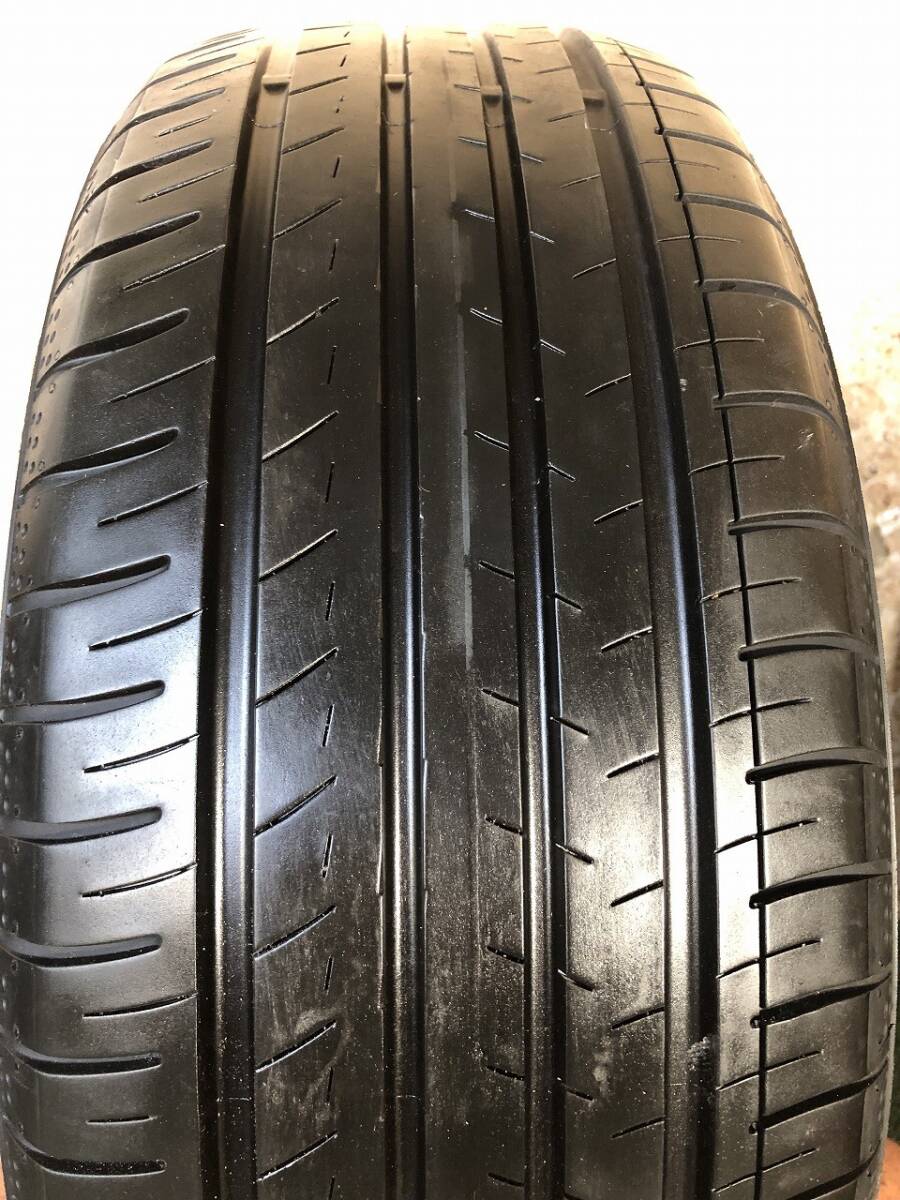 ヨコハマ BluEarth-GT AE51 ブルーアース 215/55R17 98W ♪タイヤのみ4本♪ノーマルタイヤ 夏タイヤ サマータイヤ 中古タイヤ♪A620-2303S6_画像3