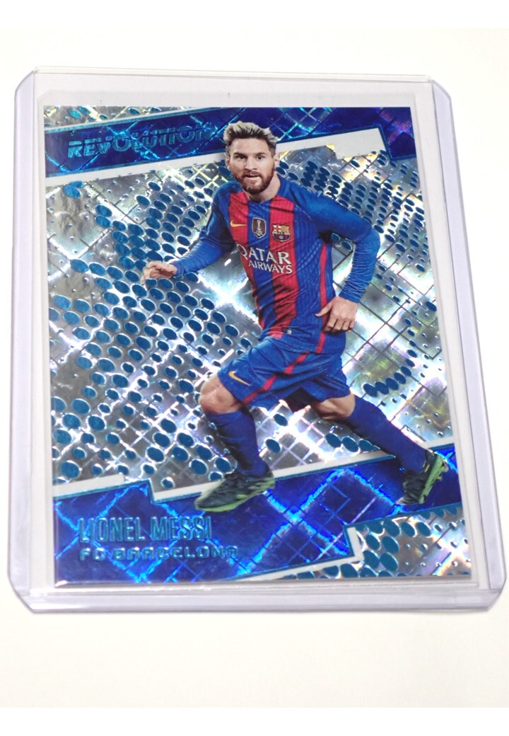 【メッシ/Lionel Messi】PANINI 2017 REVOLUTION SOCCER REGULAR CARD COSMIC PARALLEL /100枚限定_画像1