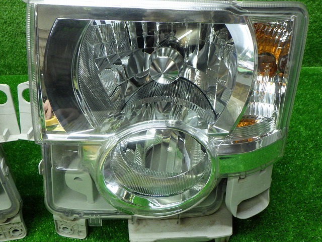 ダイハツ　L575S　L585S　コンテカスタム　後期　ヘッドライト左右　HID　100-51099_画像2