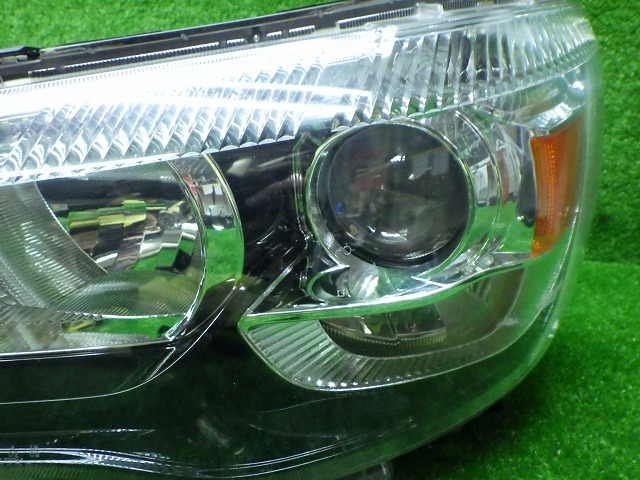 ミツビシ　GA3W　RVR　ヘッドライト左右　HID　P9136　240511058_画像3