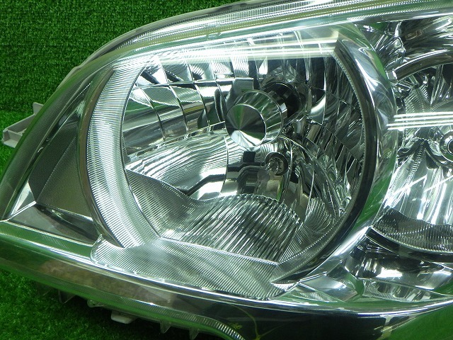 ダイハツ　L455S/465S　タントエグゼカスタム　左ヘッドライト　HID　100-51032　240509128_画像2