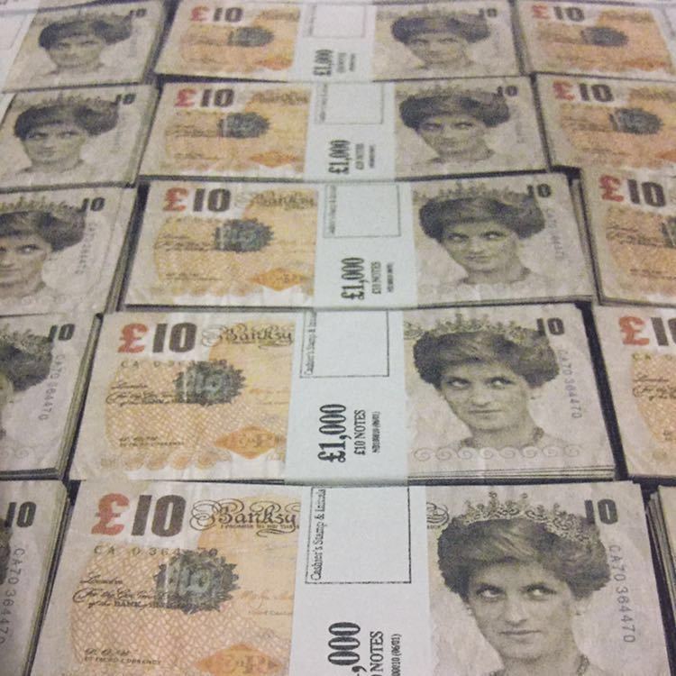 英国 イギリス BANKSY CAPTURED バンクシー Di Faced Tenner ダイアナ シュプリーム KAWS Jamie Reid Sex Pistols 10ポンド 作品 紙幣 偽札