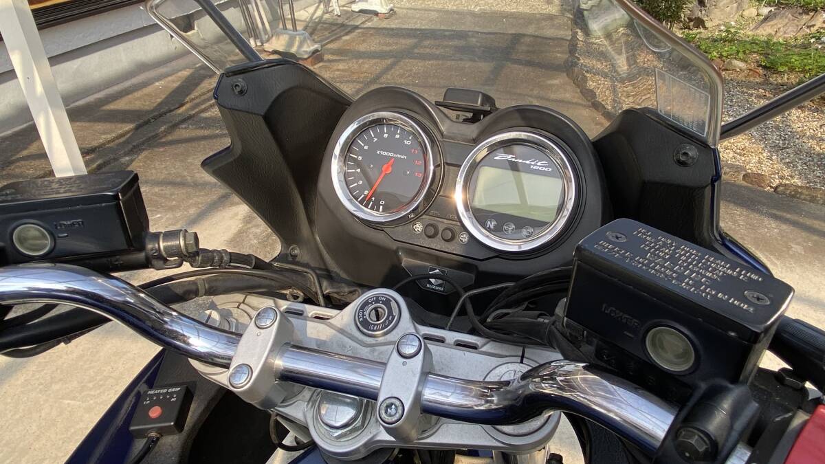 スズキバンディット１２００S　ＧＶ７９Ａ　油冷　２００６年　５，８２００ｋｍ　検なし　ＥＴＣ　ＧＩＶＩ　グリップヒータ　ＳＳＢ装着_画像6