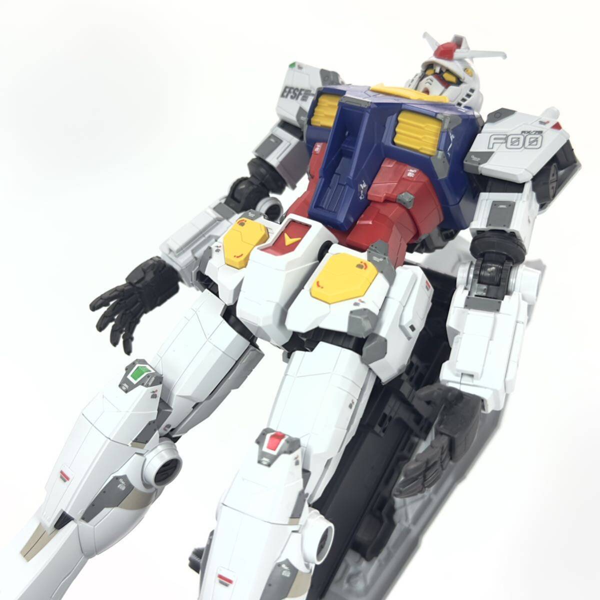 機動戦士ガンダム 1/100 RX-78F00 ガンダム 組立済 完成品 ガンダムファクトリー横浜_画像1