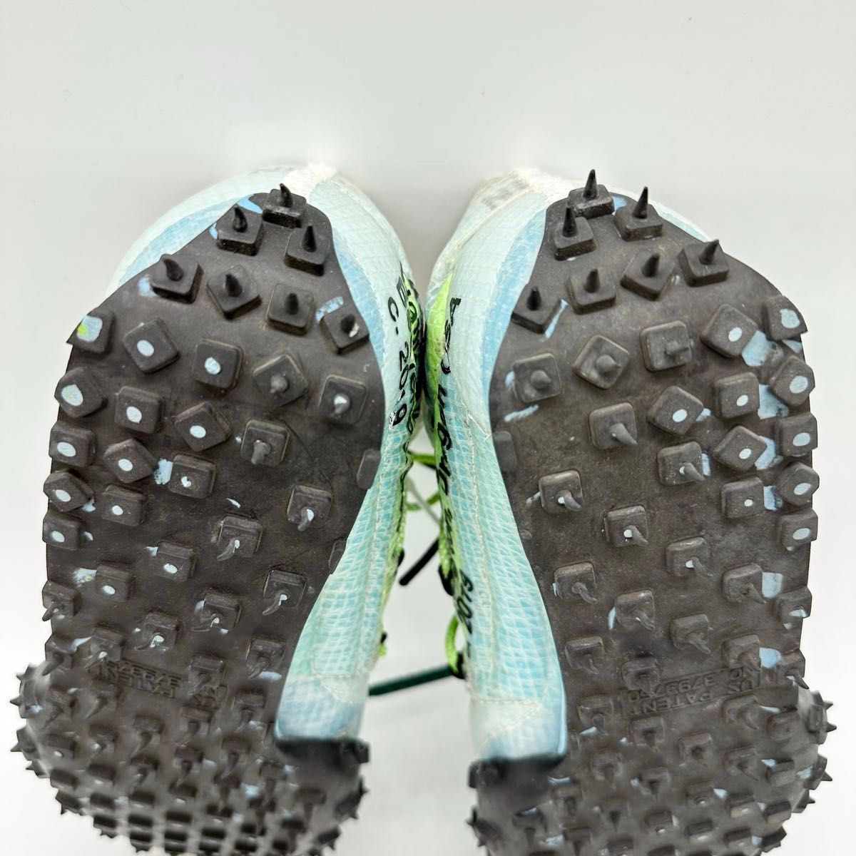 NIKE ナイキ × オフホワイト ワッフル レーサー ヴェイパー NIKE ナイキ × オフホワイト ワッフル レーサー ヴェイパー