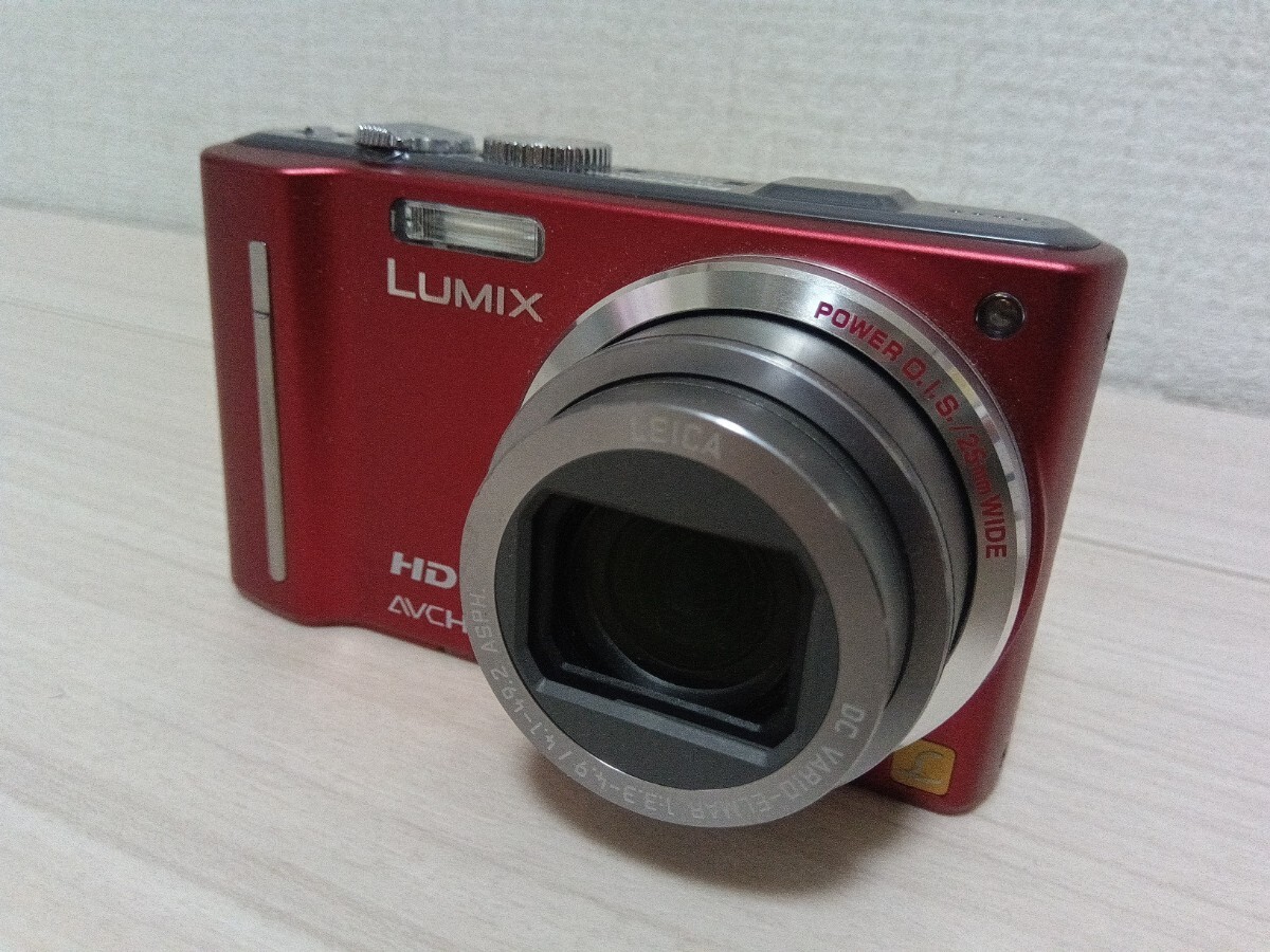 【動作美品】 Panasonic DMC-TZ10 LUMIX デジタルカメラ　パナソニック ルミックス 動作確認済み バッテリー 元箱あり レッド_画像3