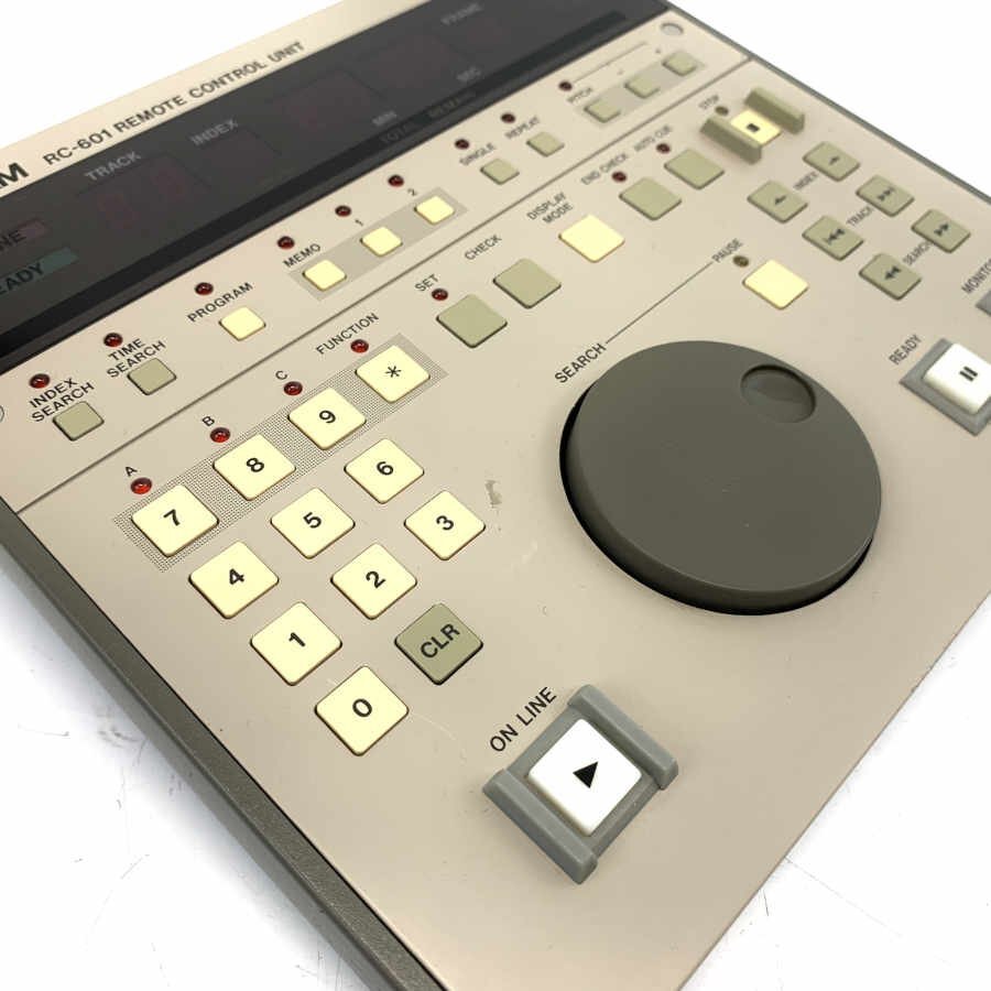 TASCAM タスカム RC-601 リモートコントロール ユニット ＊動作未確認品【TB】【福岡】_画像7