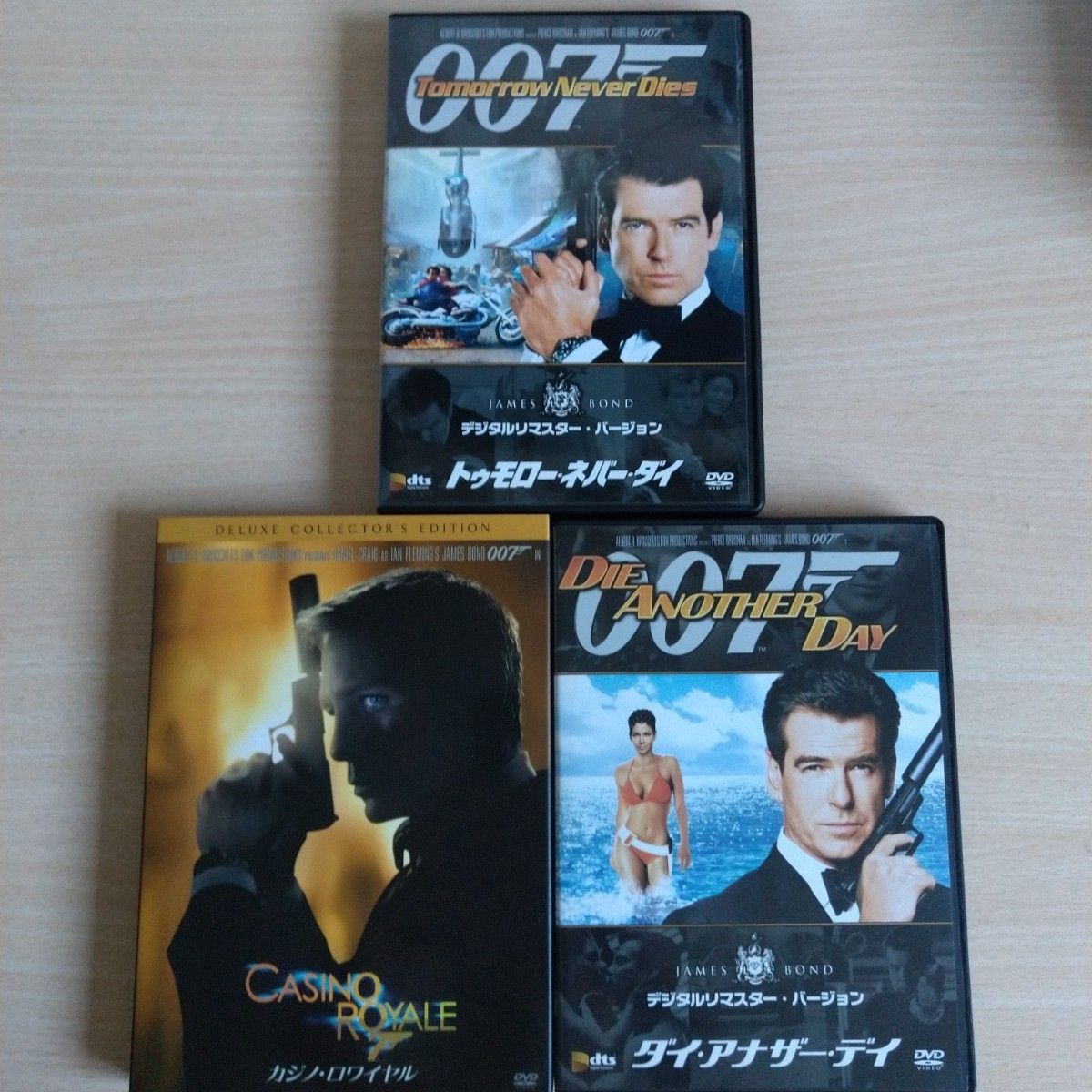 007　DVD 9作品セット　ショーン・コネリー　ロジャー・ムーア