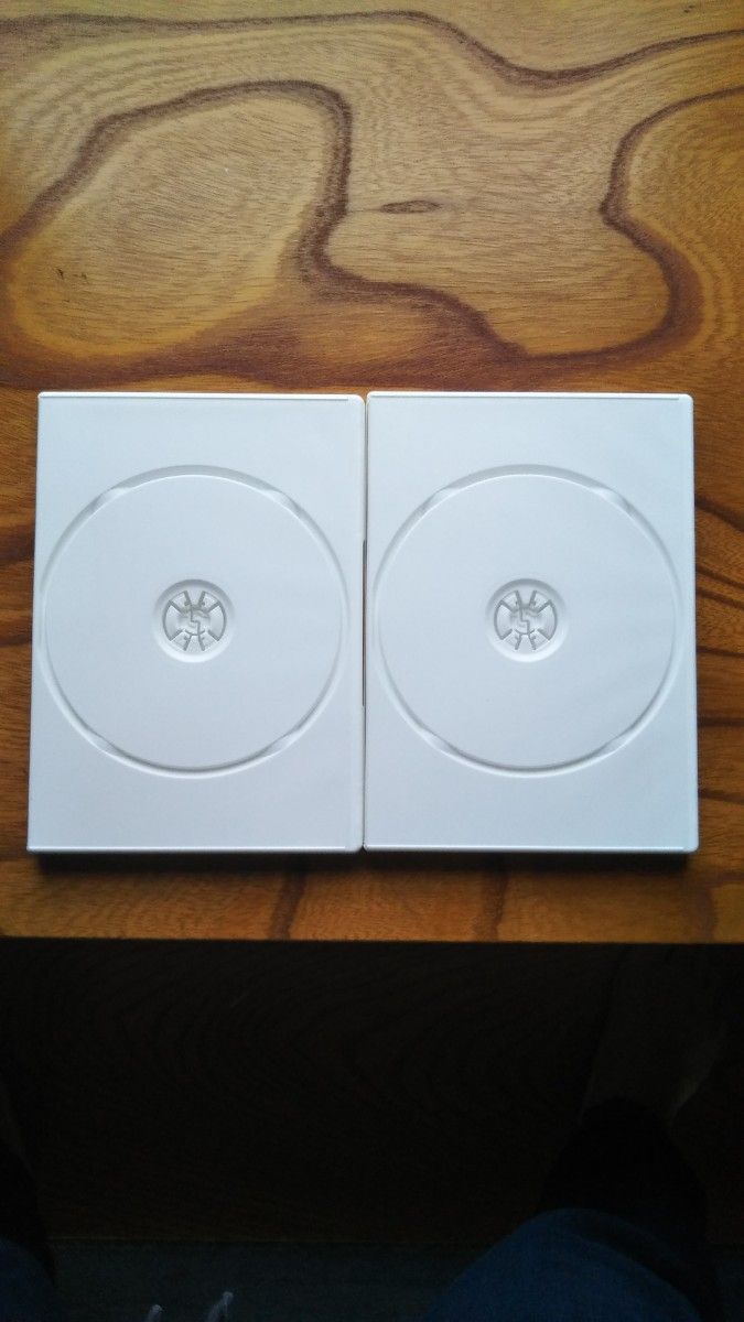 DVDケース（白）、2個セット