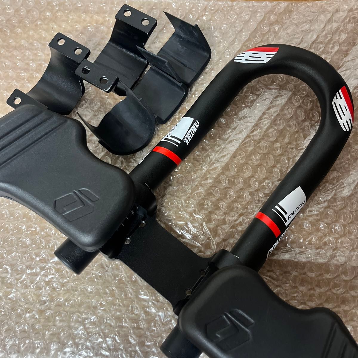ControlTech Falcon Mini Clip-On (Stem Mounted) コントロール ControlTech Falcon Mini Clip-On (Stem Mounted) コントロール