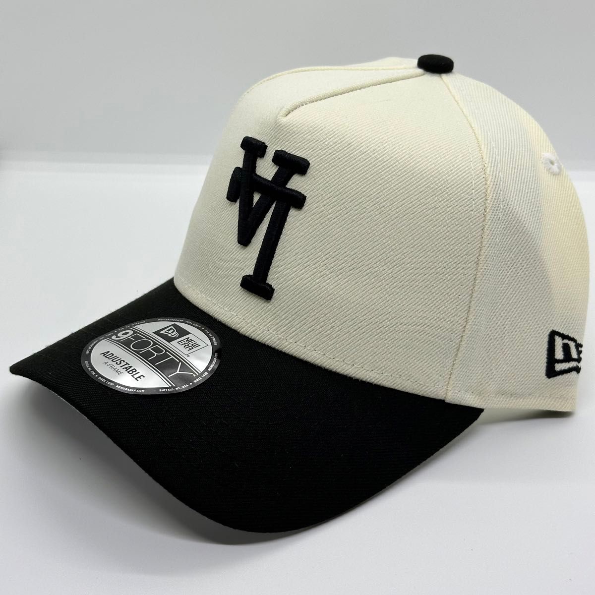 【海外限定】 NEWERA 9FORTY Los Angeles Dodgers ドジャース キャップ クリーム LA 逆ロゴ ①