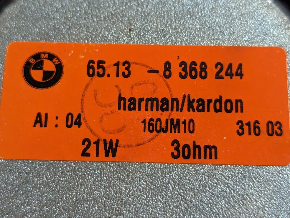 E46　M3　harman/kardon フロントウーハー　左右　65138368244 中古品_画像5