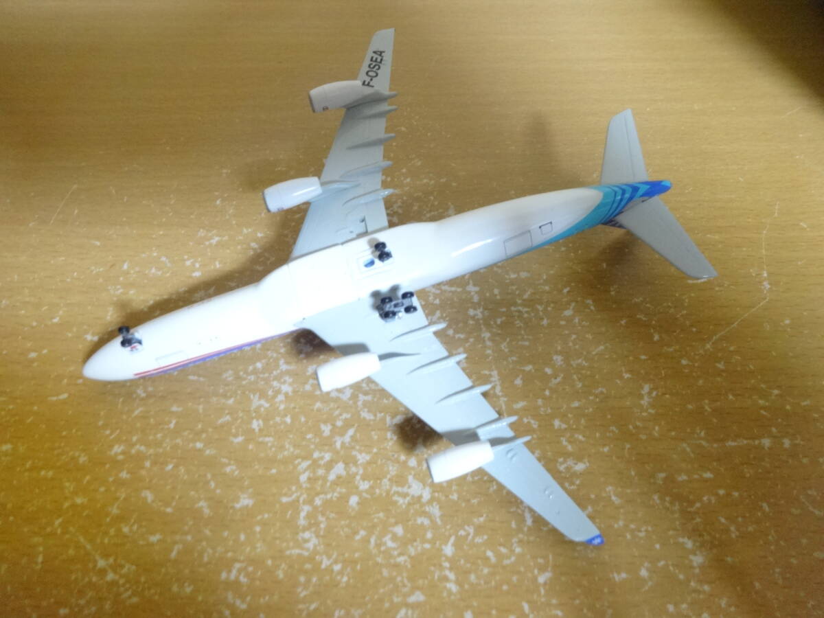 1/400　ドラゴン　エアタヒチヌイ　A340-300_画像2