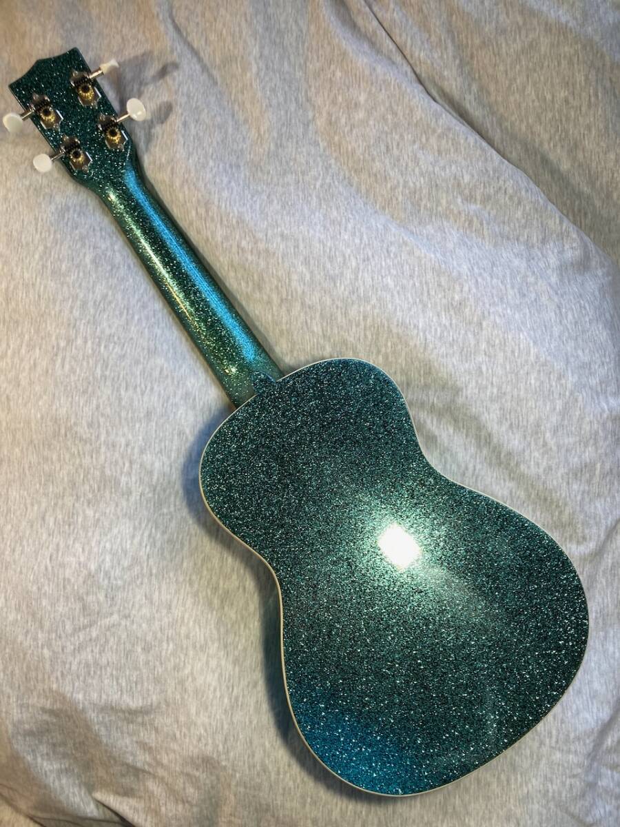 UH*( used )KALA concert Sparkle Series KA-SPRK-AQUA original gig bag attached 