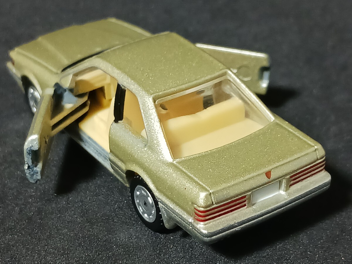 ◆トミカプレミアム(1/63)◆日産 レパード(F31/ゴールド系&銀)◆箱なし/ルース/傷少良品★夢屋TP074★_画像4