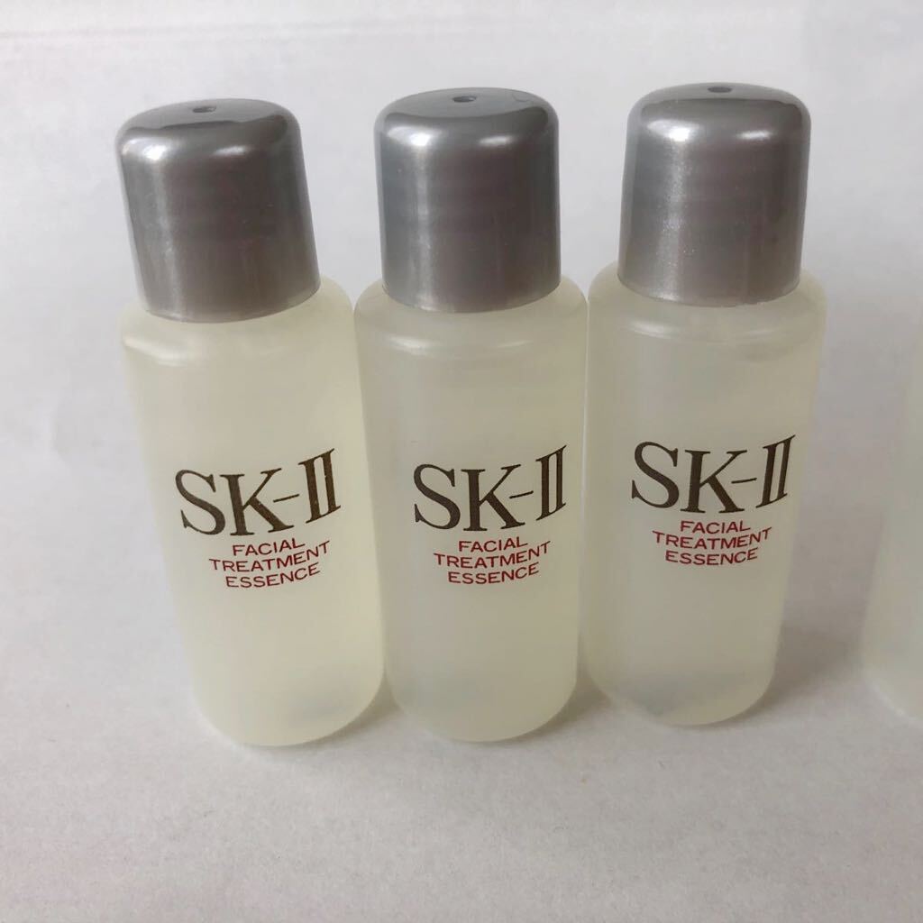 SK-Ⅱ フェイシャル トリートメント エッセンス（一般肌用化粧水）10ml×3個、クリアローション（ふきとり用化粧水）10ml×4個 SK2