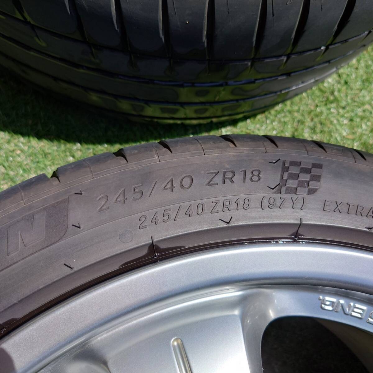 ＲＡＹＳ　ホイール　日産 Z33 フェアレディ ニスモ タイヤ付 Michelin Pilot Sport 4S　4本セット １８インチ　１９インチ_画像2