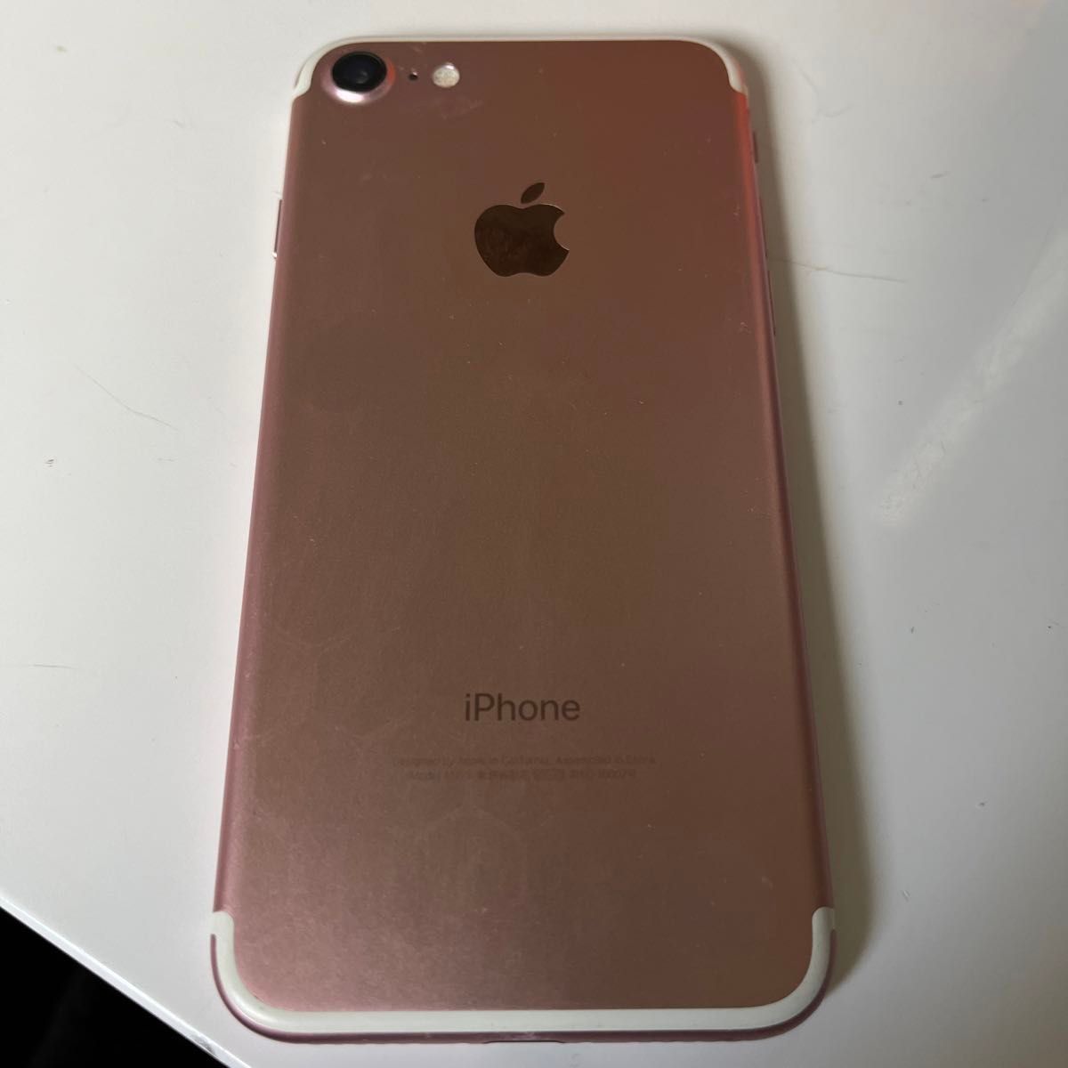 iPhone7 Apple ドコモ SIMフリー アイフォン 初期化済み