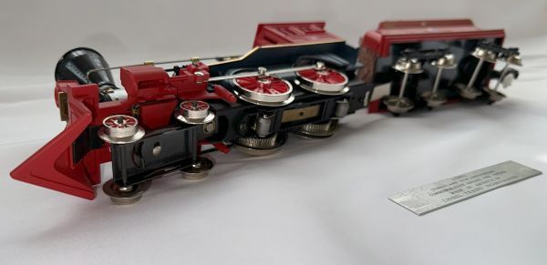 A13. unused. out of print. rice Disney Land 35 anniversary commemoration locomotive.la Io flannel. O gauge ( 1:48 ) out of print.4-4-0. departure smoke function.Lionel. free shipping.