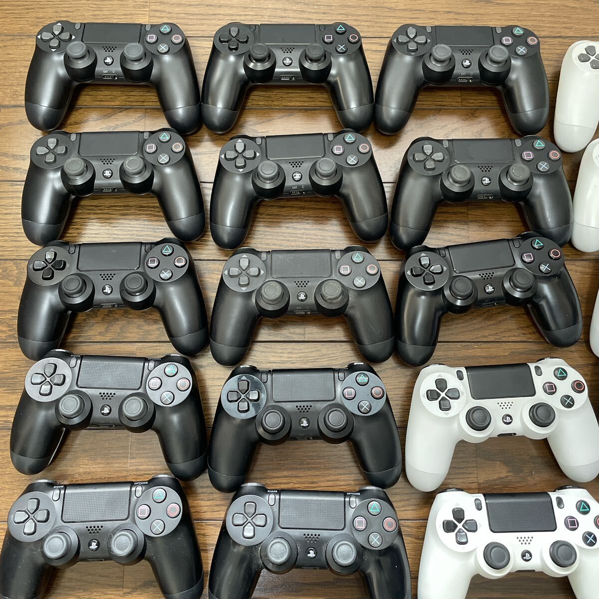 1円～【動作未確認】【ジャンク】SONY PS4 コントローラー まとめ 40個セット DUALSHOCK4 PlayStation4の画像3