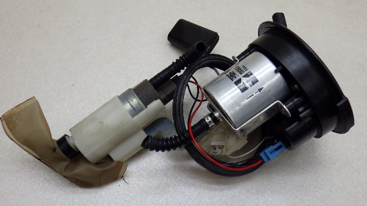 A954 BMW F800S fuel pump 