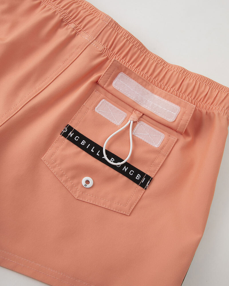 ★送料無料★2024春夏 新品【BILLABONG/ビラボン】SIDE LOGO TAPE SHORT BOARDSHORTS ボードショーツ/サーフトランクス MLN0 L BE013-501