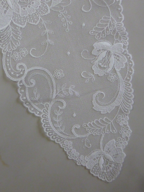 *(360) delicate . cotton embro Ida relay s motif lovely . floral print white color 1 pair 