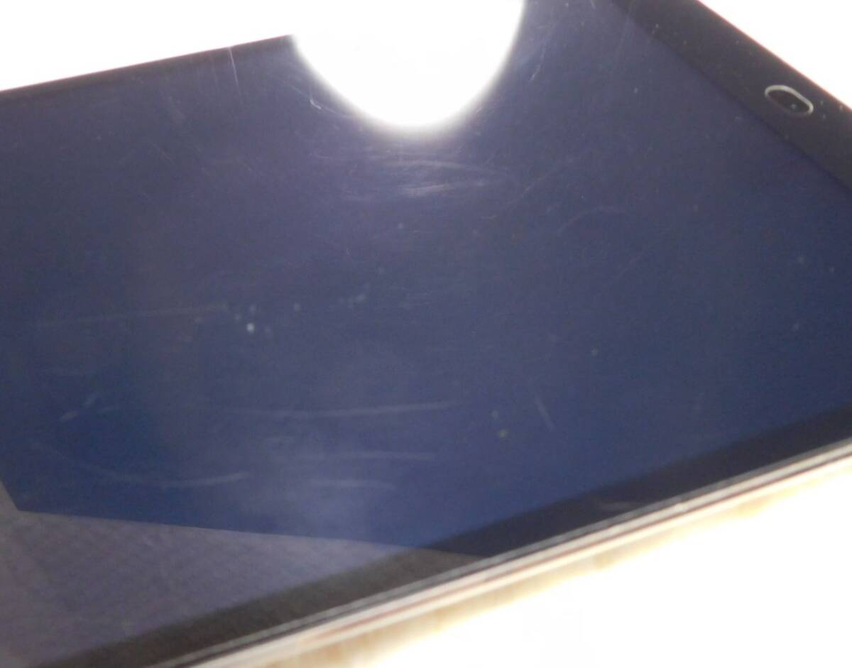 Apple iPad mini2 ME280J/A 32GB Wi-Fiモデル 初期化済み【中古・現状渡し】の画像7